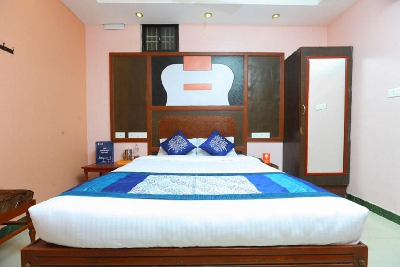 Gnana Srm Residecny Hotel Pondicherry Exterior photo